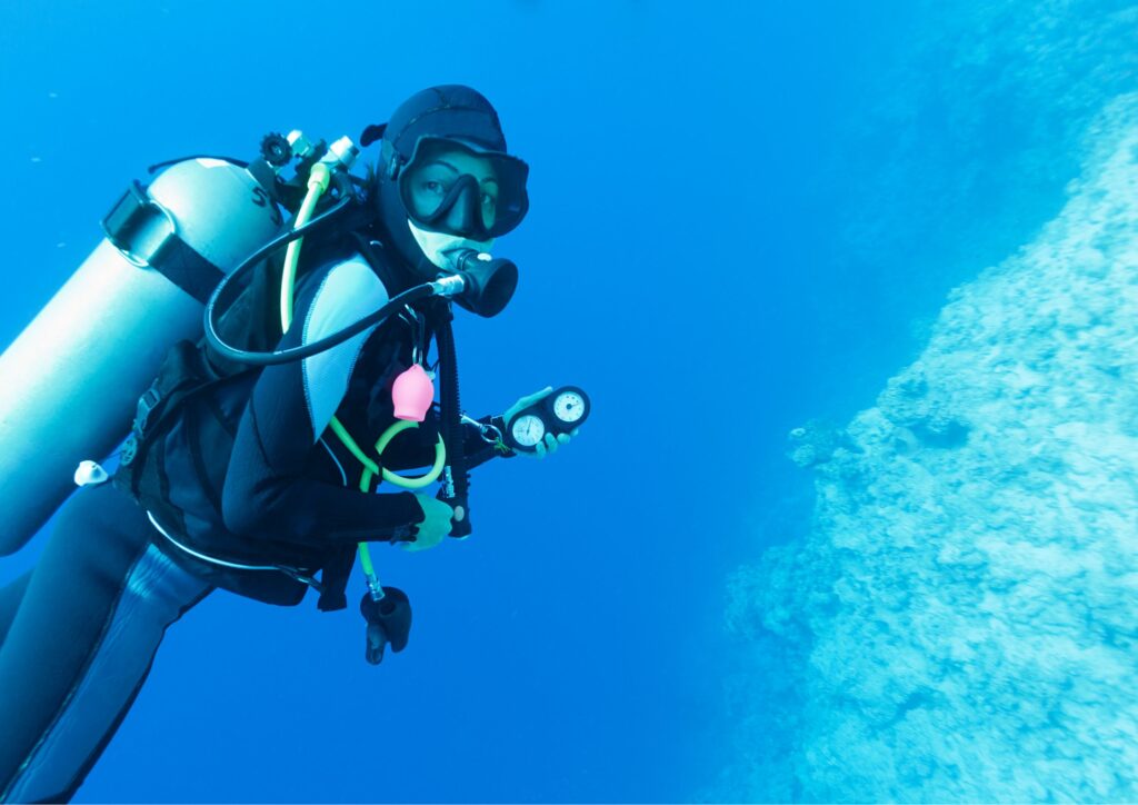 Deep Diving - Woman