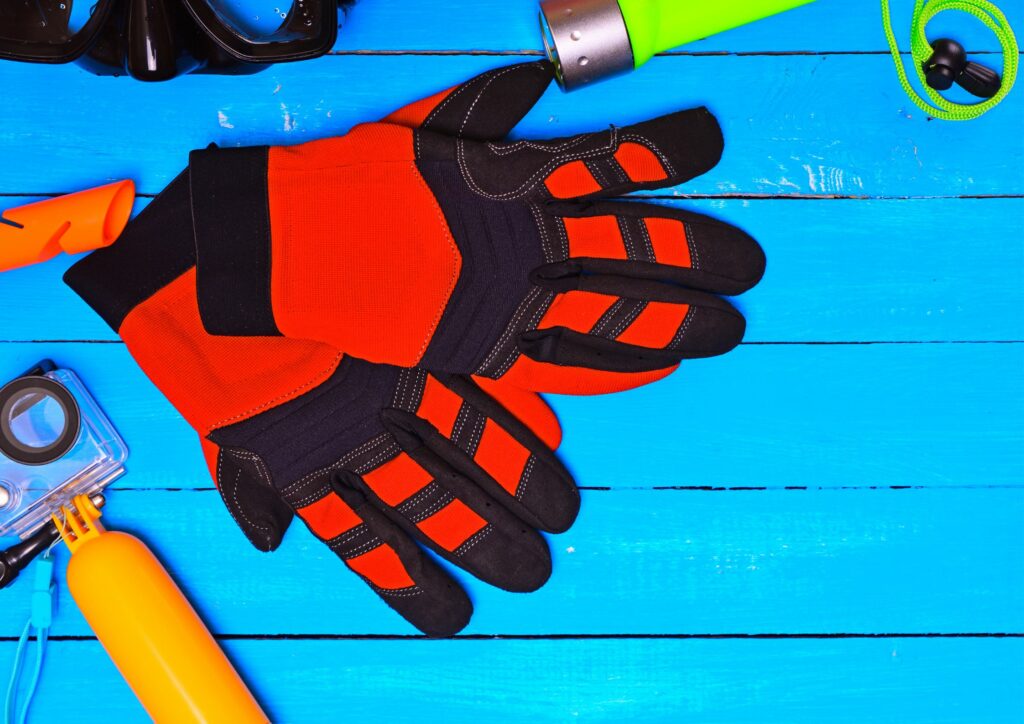 Dive equipment - gloves