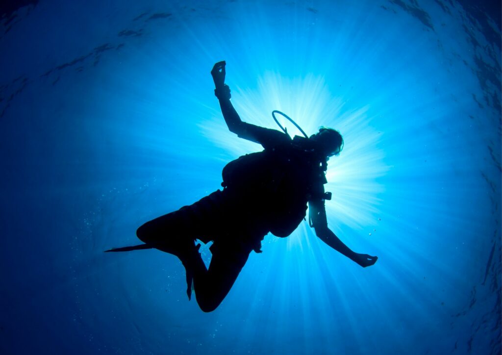 Scuba Diving Myths - Diver pose